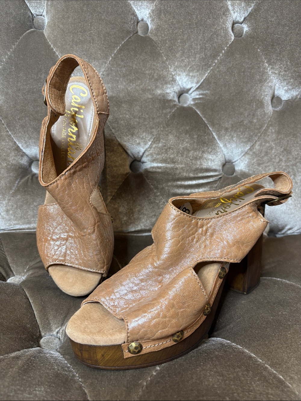 Californians Jean leather shimmery tan/peach chunky slingback platform heels